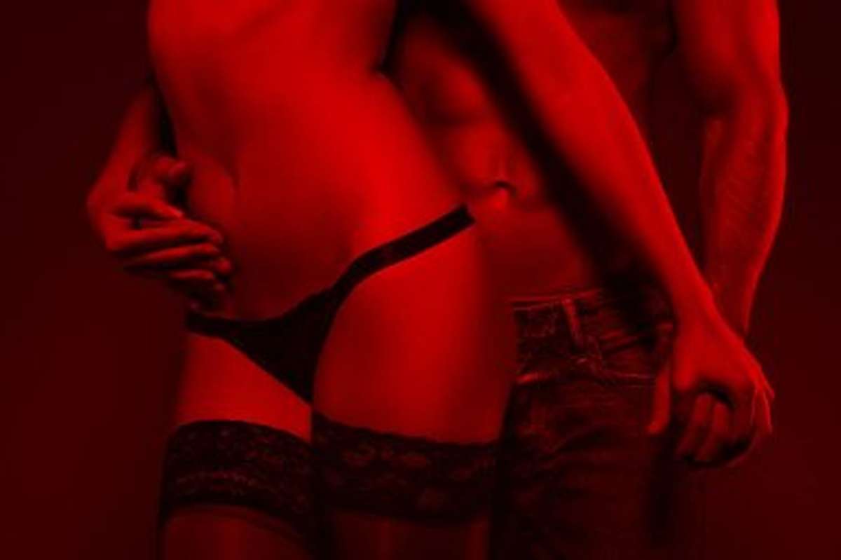 Tantric erotic massage