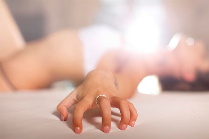 Jerk-off place Prague 