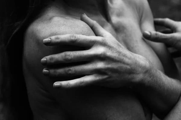 Geschichte und Entwicklung Lesbische Massage