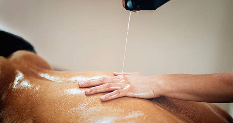 Öle für die erotische Massage