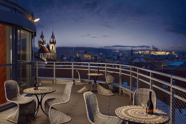 Choose a hotel in the Old Town